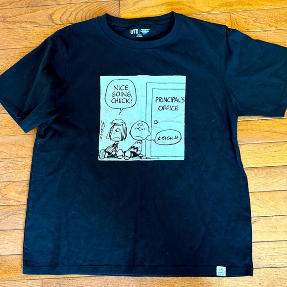 Peanuts Other - Peanuts T shirt -official licensed brand